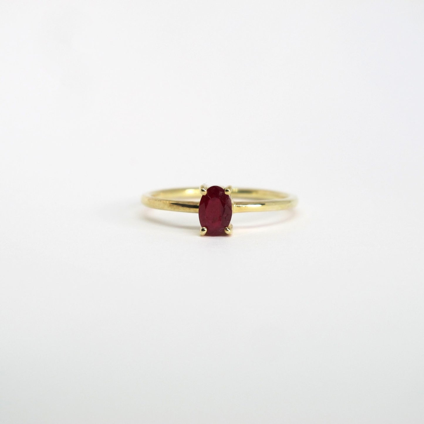 Pietra Ring with Precious Stones