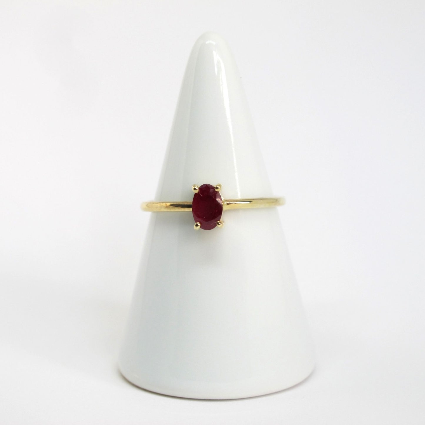 Pietra Ring with Precious Stones