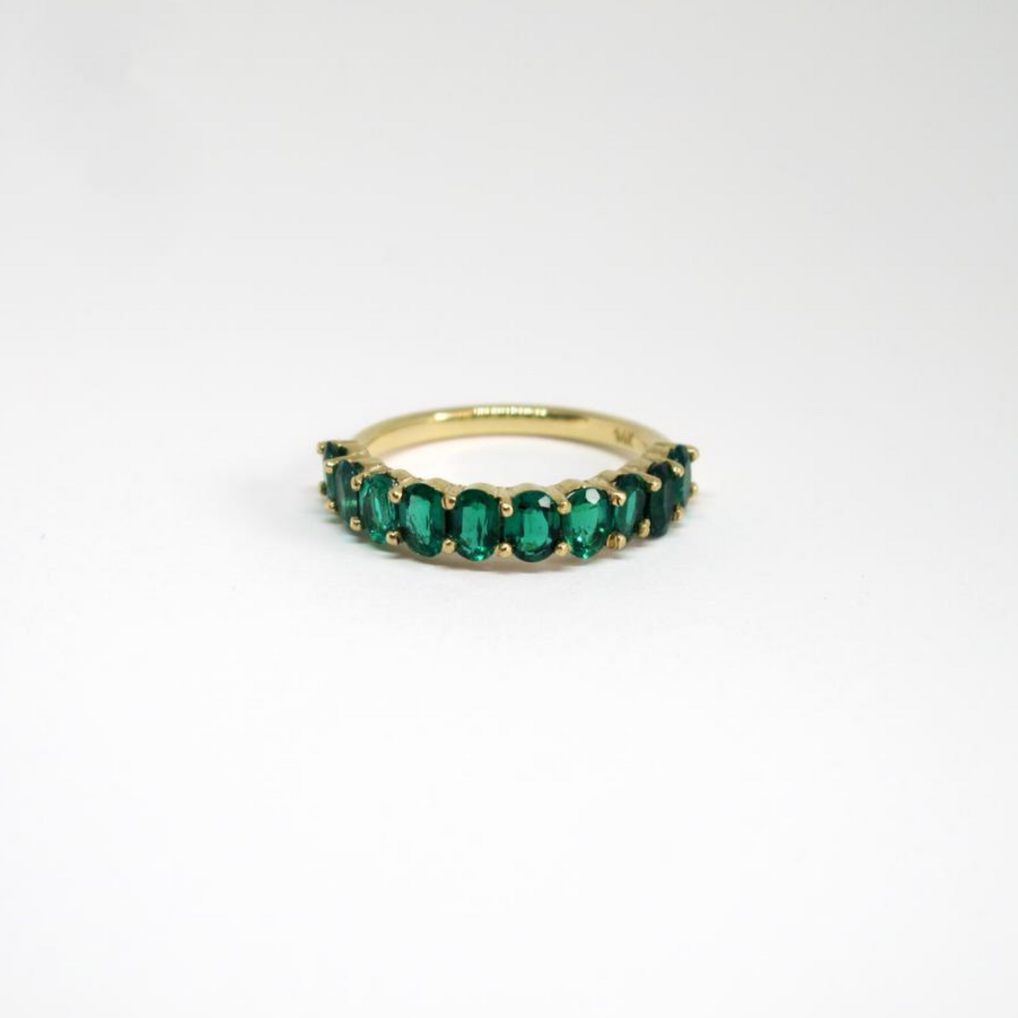 Oval Emerald Band