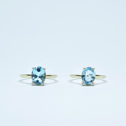 Pietra Ring with oval Blue Topaz